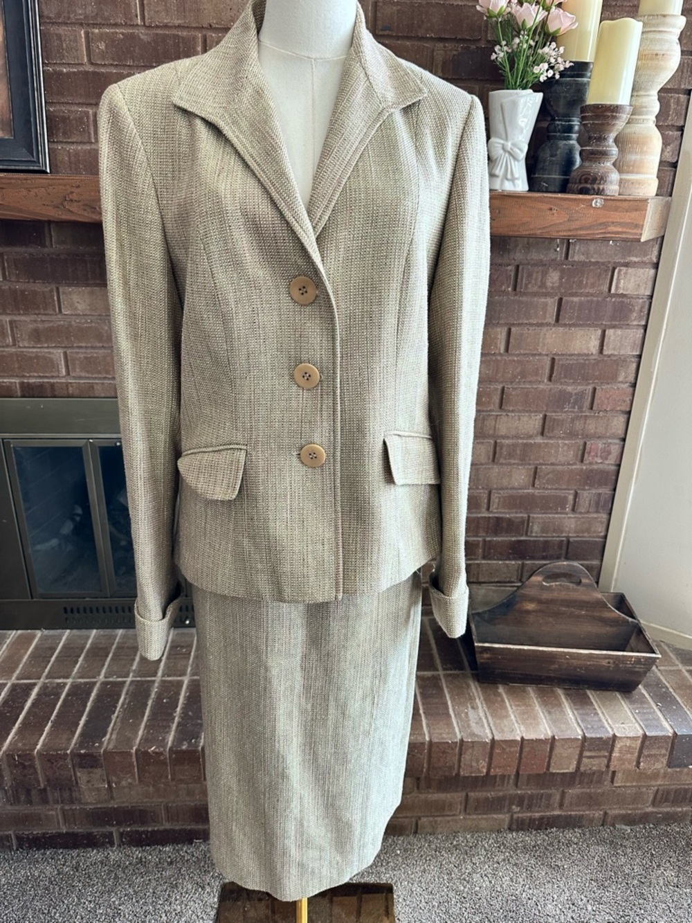 Lafayette 148 NY Linen Silk Blend Tweed Skirt Suit Set Beige Neutral | Sz 10/8